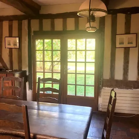 Villa Charmante Longère Piscine Chauffée 8x4 Terrasse, Mer&campagne Normandie Saint-Étienne-la-Thillaye