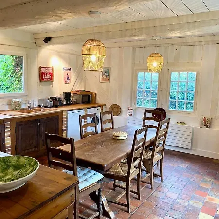 Charmante Longere Piscine Chauffee 8x4 Terrasse, & Campagne Normandie Saint-Étienne-la-Thillaye